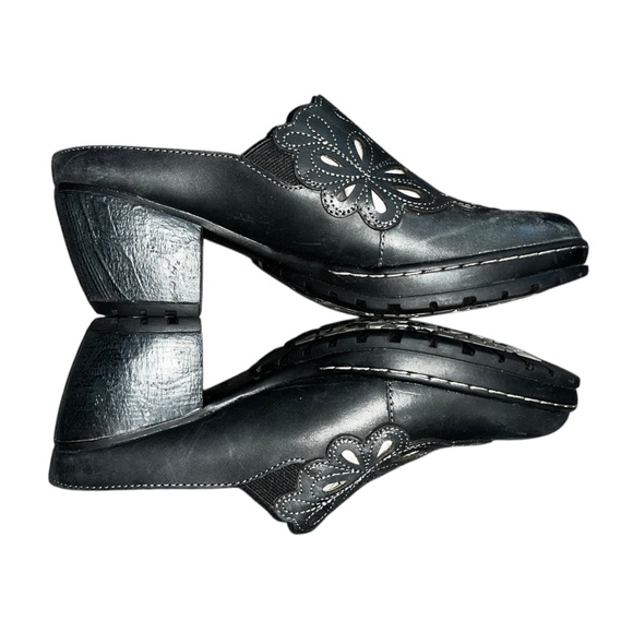 Jambu Shoes - Jambu Balsa Black Clogs Size 8